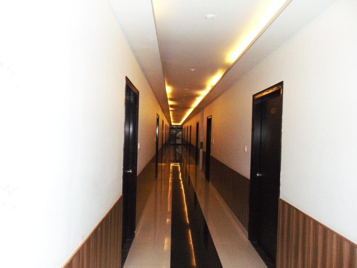 Makrana Raj Hotel Sikar Luaran gambar