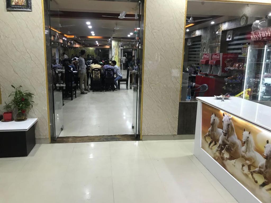 Makrana Raj Hotel Sikar Luaran gambar